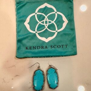 Kendra Scott Danielle Earrings in Torquoise with bag!